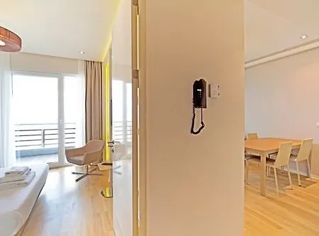 Hotell Republika Buyukcekmece Aparts