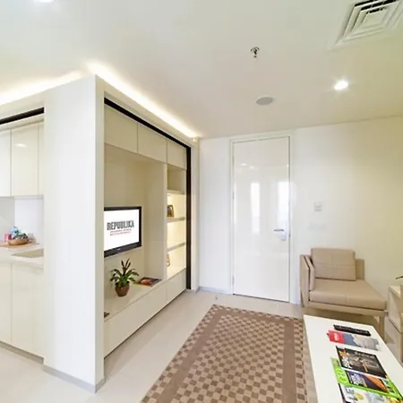 Republika Buyukcekmece Aparts