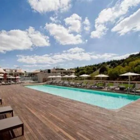 Republika Buyukcekmece Aparts 3*